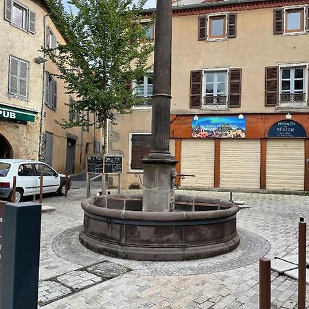Ambert Centreville La Studette Tout Confort Exterior foto